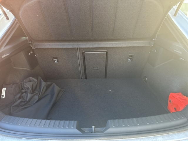 Cupra - Leon VZe-Hybrid Sennheiser ACC SHZ Navi Leder_8