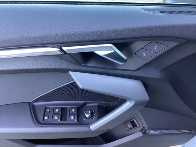 Audi - A3 Sportback 35TFSI advanced ACC LED Navi AHK Rückfahrkam._20