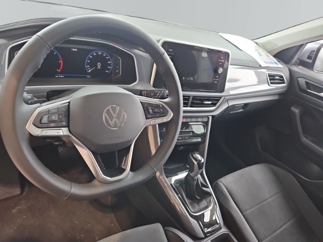 VW - T-Roc Style 2.0 TDI für 41.800,- Euro AHK Rückfahrkamera ergoSitz_13