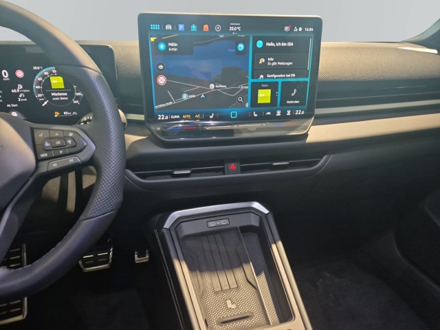 VW - T-Roc R-Line 1.5 eTSI DSG IQDrive&Light Black Style_13