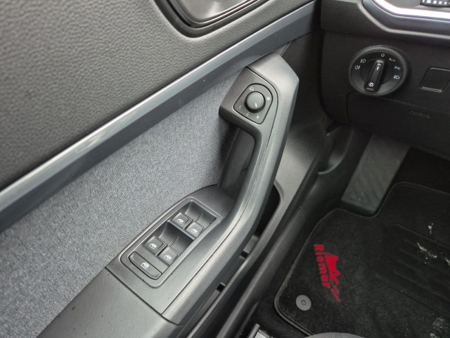 Seat - Ateca Style 1.5 TSI DSG Cam Pano Allwetter SHZ Navi_19