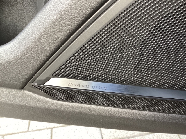 Audi - A6 Avant S line 50 TDI quattro B&O AHK HUD Leder 21''_19