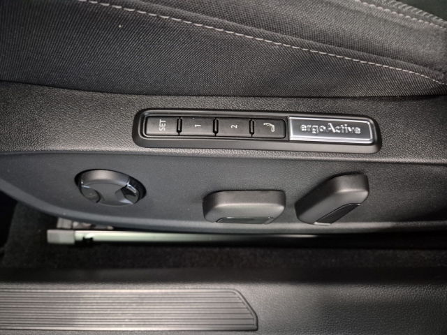 VW - Golf VIII Style 1,5 eTSI DSG AHK ACC CAM AppConnect_19