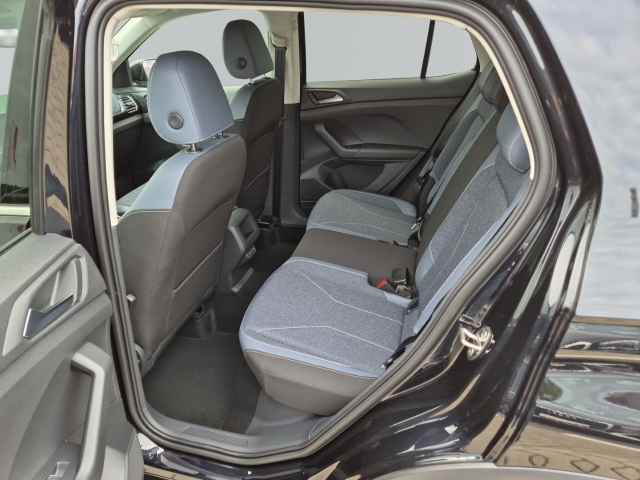 VW - T-Cross 1.0 l TSI DSG Style AHK Navi Cam IQ.Drive_12