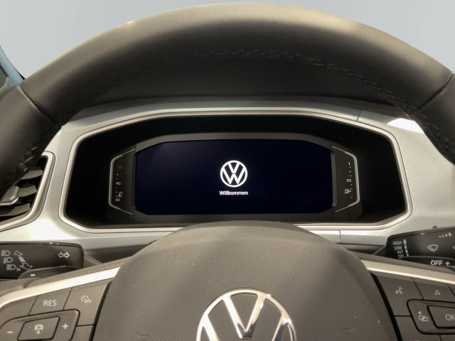 VW - T-Roc Cabriolet Goal DSG sofort sonnige 39.600,- Euro Sportpaket Winterreifen_14