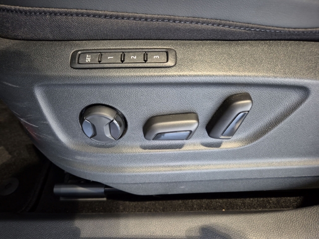 Cupra - Ateca 4Drive 2.0 TSI DSG+digitales Cockpit+SHZ_17