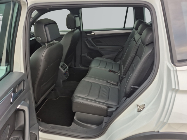 Seat - Tarraco FR 1.5 TSI Leder AHK Panorama Navi DAB_12