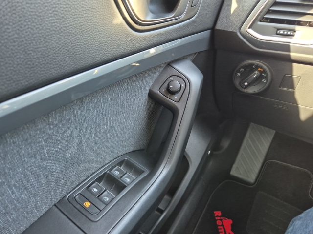 Seat - Ateca Style 2,0 TDI DSG ACC SHZ BLIS Lenkr.heizbar_19