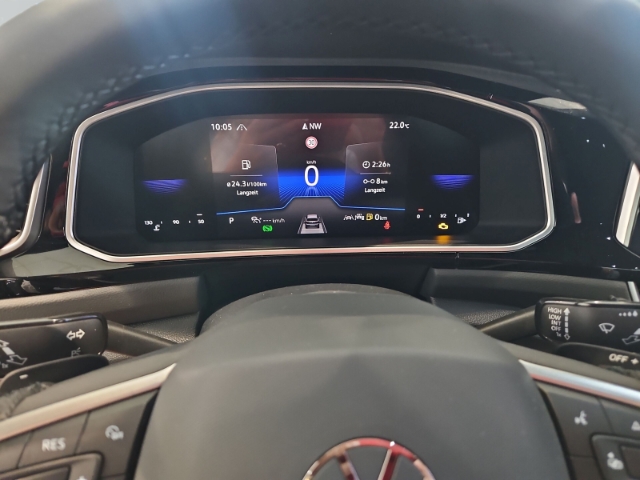 VW - T-Roc R-Line 1.5 TSI DSG AHK IQDrive Massage Cam_16