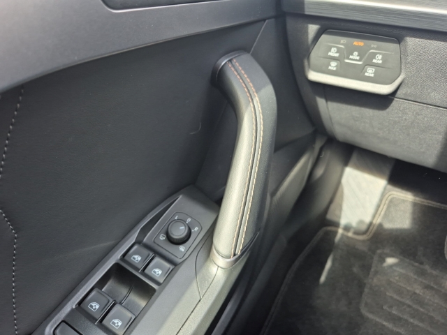 Cupra - Formentor 1.5 TSI DSG AHK BLIS Cam SHZ BEATS FullLink_19