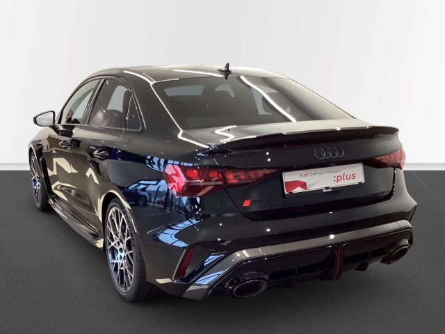 Audi - RS3 Limousine 2.5TFSI quattro-280km/h*Matrix*Sonos*Pano*ACC*HUD_2