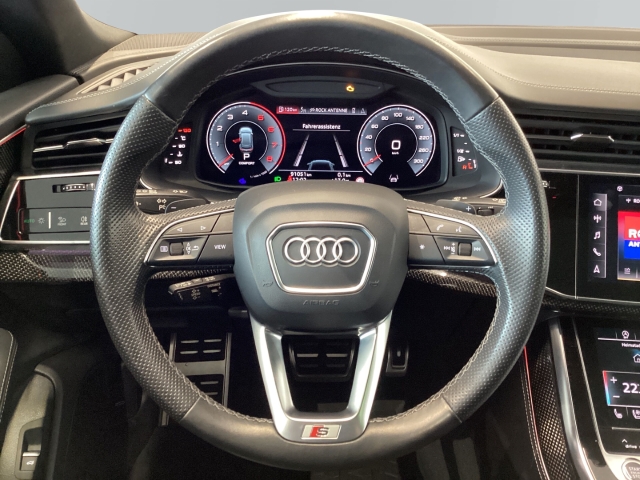 Audi - Q8 competition plus 55TFSI quat.S line*Nachtsicht*Matrix*B&O_12