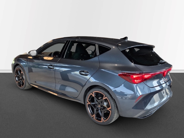 Cupra - Leon 1.5 eTSI Matrix Sennheiser DCC ACC Kessy_2