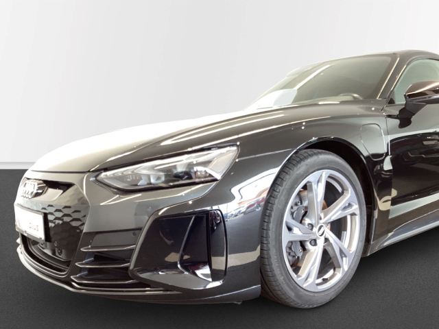 Audi - e-tron GT quattro ACC 360-Kamera Leder LED El. Heckklappe_4