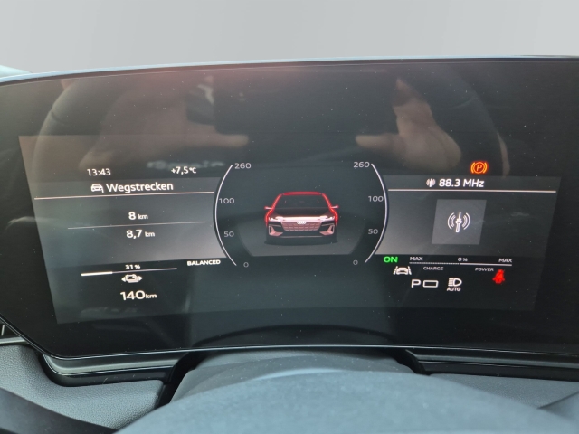 Audi - A6 Avant performance 270 kW ACC 360 Kamera LenkradHZG AHK_14