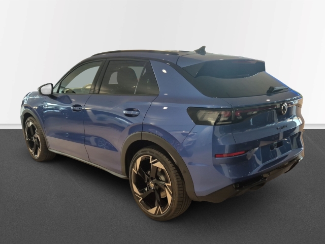 VW - T-Roc R-Line 1.5 eTSI DSG IQDrive&Light Black Style_2