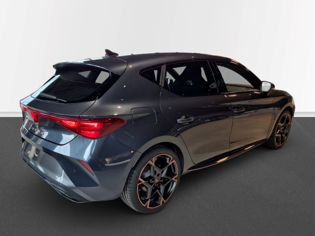 Cupra - Leon 1.5 eTSI Matrix Sennheiser DCC ACC Kessy_6