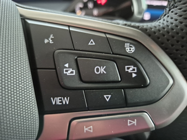 VW - Tayron 2.0 TDI DSG 4Motion R-Line AHK Panorama Harman Kardon_21