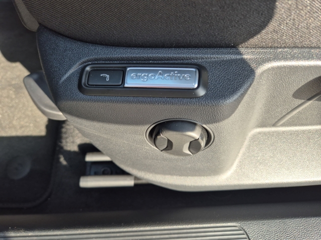 VW - T-Roc 2,0 TDI DSG AHK ergoActive IQDrive_18