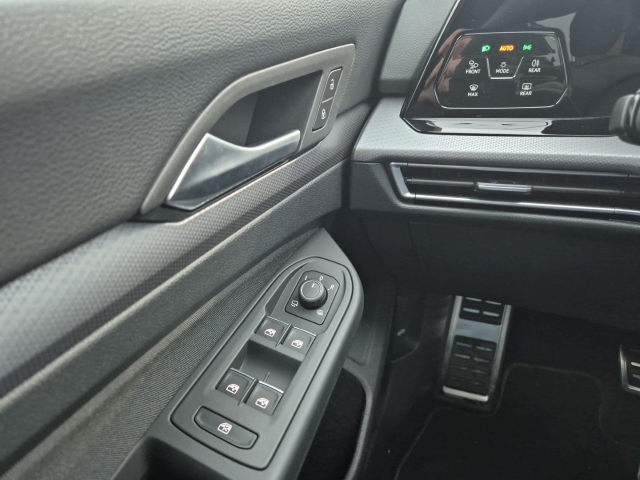 VW - Golf Active 1,5 eTSI DSG AHK Matrix Cam IQDrive_19