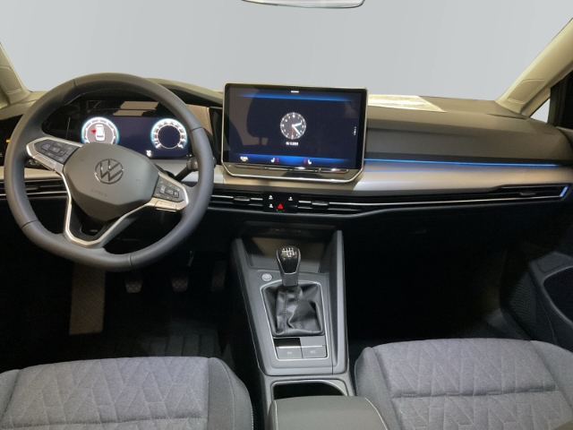 VW - Golf VIII Variant 1.5 TSI 32.500,- Euro Rückfahrkamera Ganzjahresreifen Sitzheizung_10