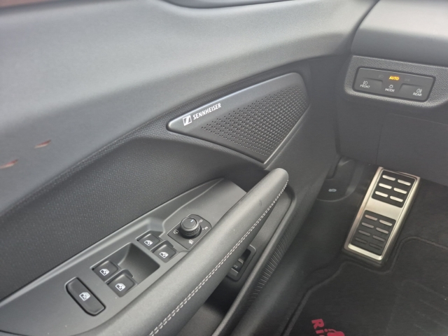 Cupra - Terramar 1.5 e-Hybrid VZ Sennheiser Matrix 360° ACC Kessy_19