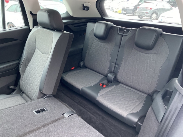 VW - Tayron Life 1,5 eTSI DSG 7-Sitzer AHK Matrix Allwetter_19