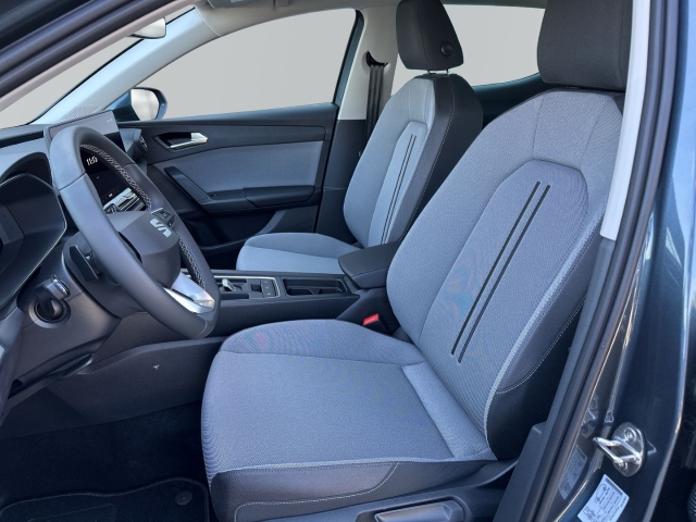 Seat - Leon 1.5 eTSI DSG Road Edition ACC CAM SHZ_3