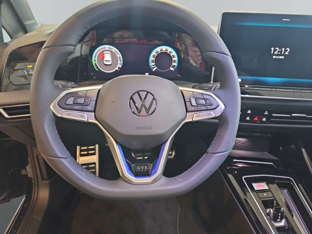 VW - Golf GTE  Hybrid 130 kW  DSG Sofort Verfügbar Leder, AHK, Panoramadach_12