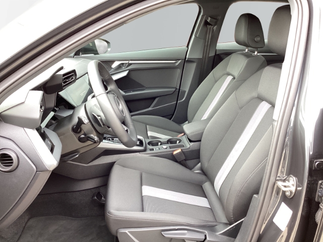 Audi - A3 Sportback 30TFSI S tronic  Digitales Cockpit LED Apple CarPlay_3