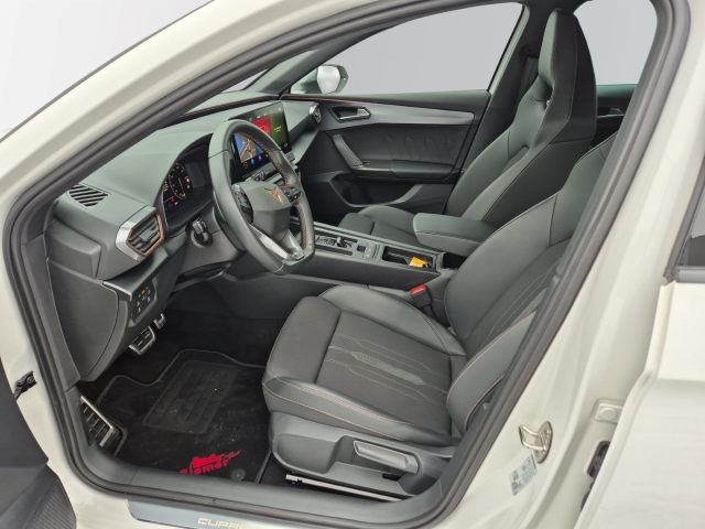 Cupra - Leon VZ 2.0 TSi DSG Matrix ACC SHZ FullLink Kessy_3