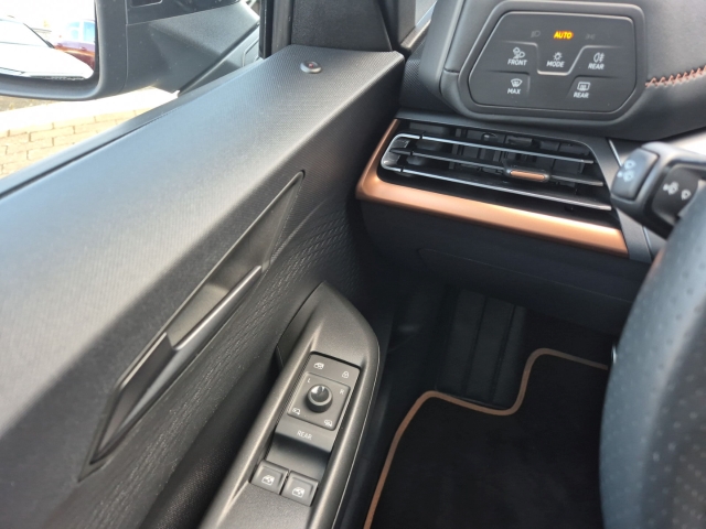 Cupra - Born Sennheiser Panorama SHZ 360° ACC Alarm Kessy_19