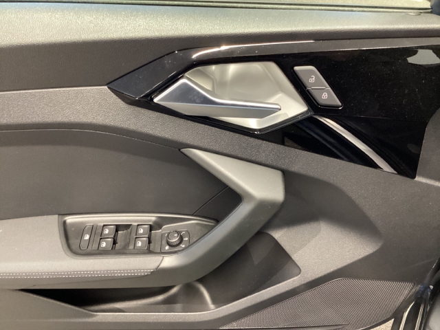 Audi - A1 Sportback advanced 25 TFSI LED CAM SHZ PDCplus_19