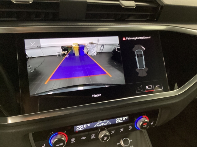 Audi - Q3 S line 35TDI quattro S tronic Navi LED El. Heckklappe Leder_19