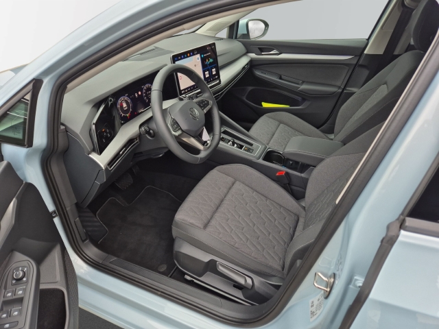 VW - Golf VIII 1.5 eTSI DSG Life HUD Allwetter Cam Navi SHZ_3