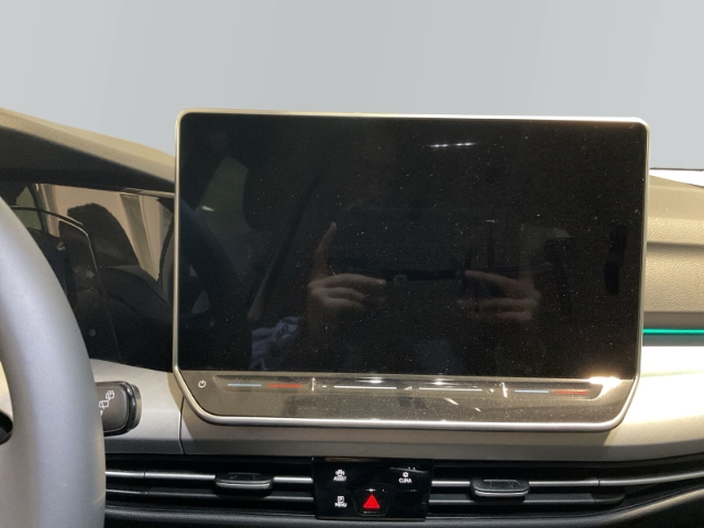 VW - Golf Life TSI 85 kW 6-Gang NAV SITZHZG ACC R'KAM_15