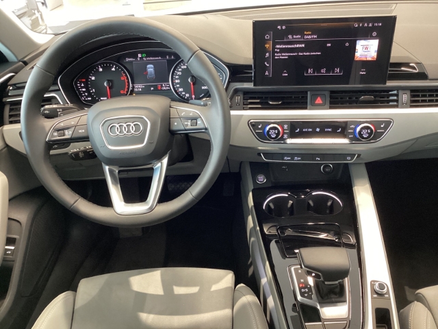 Audi - A4 Avant 35TDI S tronic ACC Navi AHK El. Heckklappe StandHZG_11
