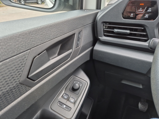VW - Caddy Cargo 1.5 TSI LKW EcoProfi Allwetter Holzladeboden_19