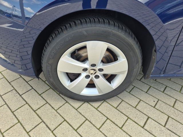 Fahrzeugbild_16