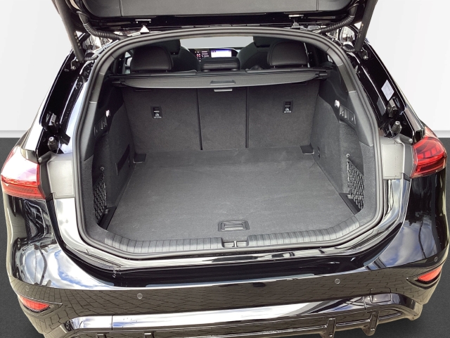 Audi - A6 e-tron Avant performance S-Line B&O TechPlus TopView HUD_9