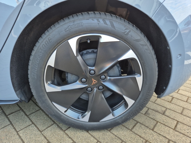 Cupra - Born Sennheiser Panorama SHZ 360° ACC Alarm Kessy_18