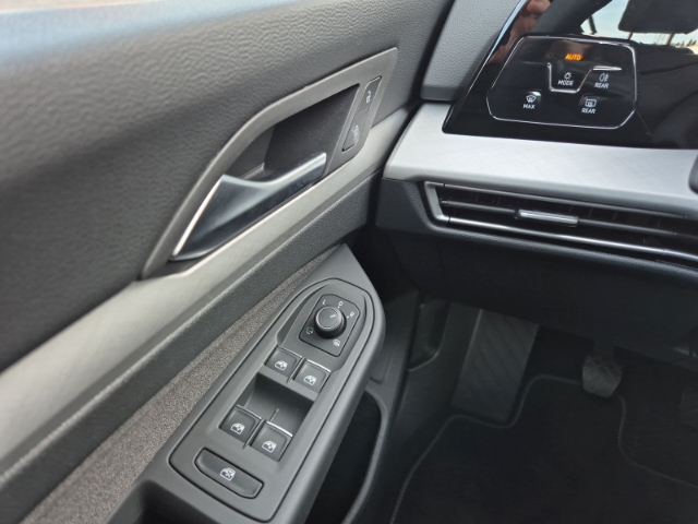 VW - Golf Variant 1,5 TSi Life Navi AHZ Allwetter Lenkrad heizb._19