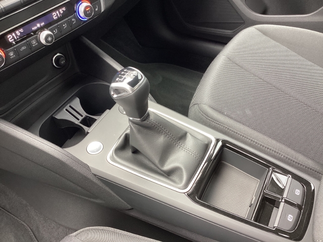 Audi - Q2 1.0 S line 30 TFSI 85(116) kW(PS) style Paket_17