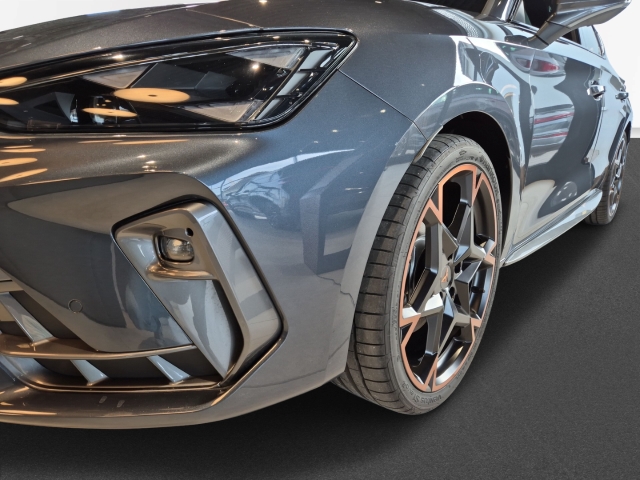 Cupra - Leon 1.5 eTSI Matrix Sennheiser DCC ACC Kessy_4