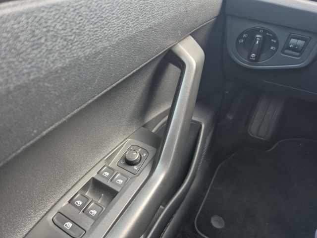 VW - Taigo 1,0 TSi DSG Life IQDrive SHZ CAM Navi Allwetter_19