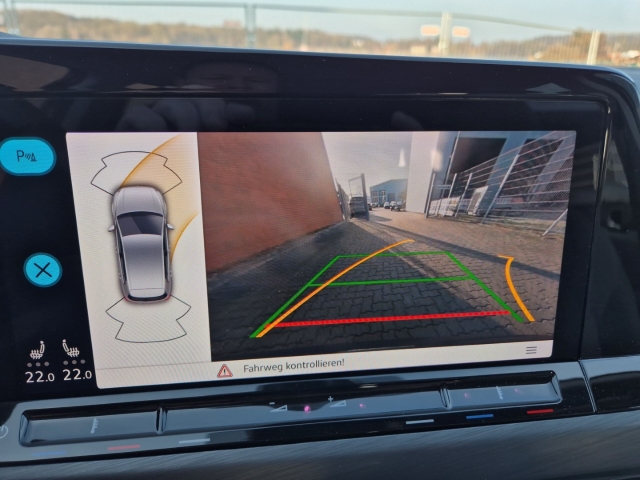 VW - Golf VIII Style 1.5 eTSI DSG AHK Matrix CAM SHZ_20