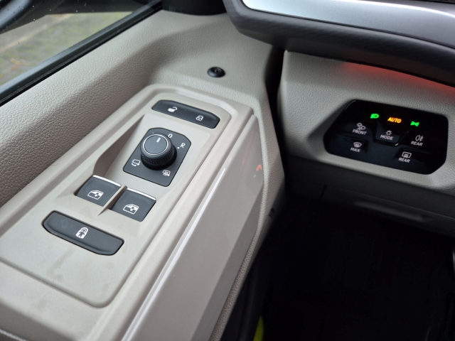 VW - T7 Multivan Style 2,0l TSI DSG Massage AHK ACC_20