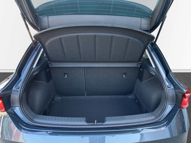 Seat - Leon 1.5 eTSI DSG Road Edition ACC CAM SHZ_9