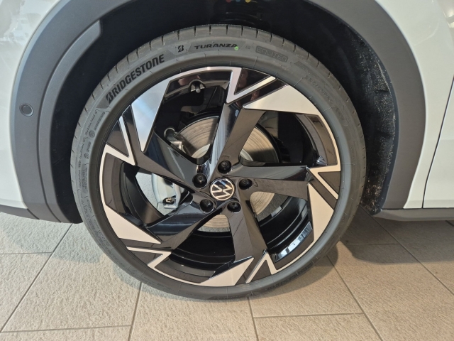 VW - T-Roc R-Line 1.5 eTSI DSG Black Style *neues Modell 2026*_18