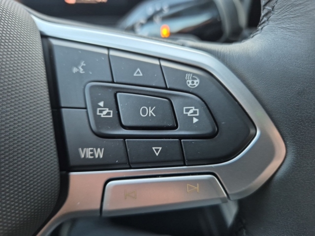 VW - T-Roc Style 1.5 eTSI DSG AHK Navi DAB Allwetter_22